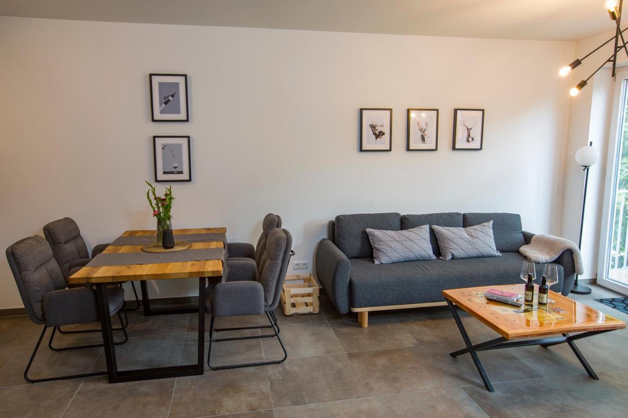 Ahr-Palais Apartment Altenahr Bagian luar foto